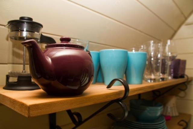 Hidden Wood Glamping And The Hideaway Cabin Warminster Esterno foto